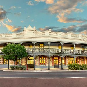 Farmers Home Hotel Northam Exterior photo