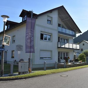 Gastehaus Lehr Hotel Kinding Exterior photo