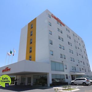 Hotel Mision Express Monterrey Aeropuerto La Fe Exterior photo