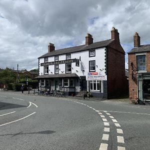 George & Dragon Bed and Breakfast Tarvin Exterior photo