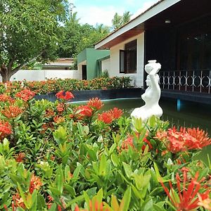 Appartamento Sobaya Anuradhapura Exterior photo