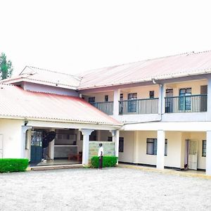 The Don Hotel Bondo Exterior photo