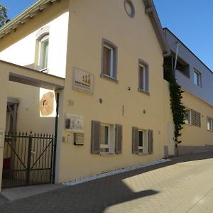 Hotel Gaestehaus Steinmuehle Osthofen Exterior photo