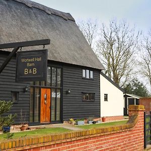 Wortwell Hall Barn Bed and Breakfast Exterior photo