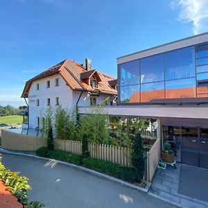 Hotel Berggasthof Hoechsten Illmensee Exterior photo