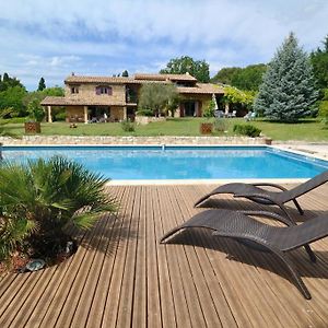 Mas Au Coeur De La Provence & Spa Bed and Breakfast Saint-Cannat Exterior photo