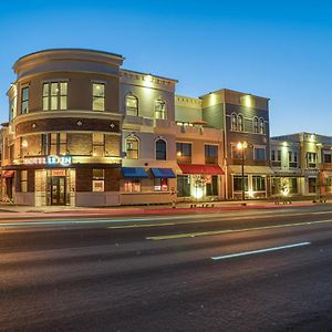 Hotel Lexen Newhall & Santa Clarita - Near Six Flags Magic Mountain Exterior photo