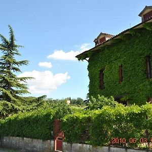 B&B La vecchia quercia Fornovo di Taro Exterior photo