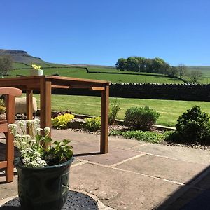 Broad Croft House Bed and Breakfast Horton in Ribblesdale Exterior photo