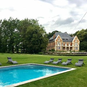 Clos Barthélemy-Château d'Eterpigny Bed and Breakfast Eterpigny  Exterior photo