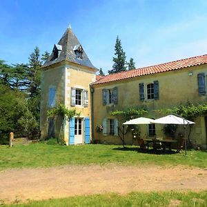 Presbytère d'Arpentian Bed and Breakfast Jegun Exterior photo