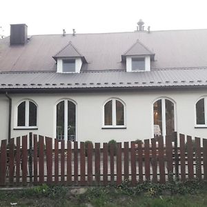 Zajazd Na Gorkach Bed and Breakfast Dobczyce Exterior photo