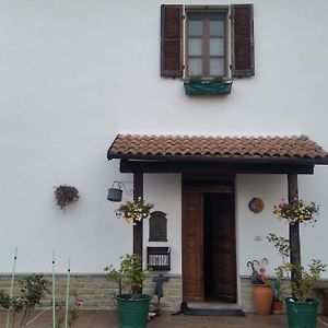 La Quiete tra le colline Bed and Breakfast Dego Exterior photo