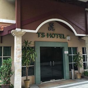 Ts Hotel - Scientex Johor Bahru Exterior photo