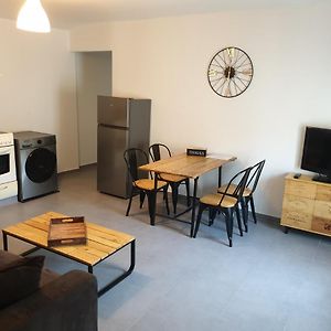 Appartamento Atelier N°4 Fontaine-de-Vaucluse Exterior photo