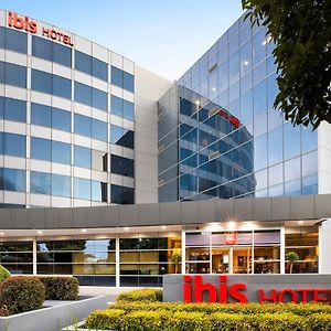 Hotel Ibis Melbourne - Glen Waverley Exterior photo