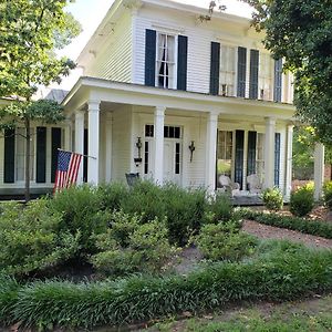 Heritage Inn Bnb Holly Springs Exterior photo