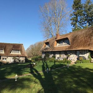 Les chaumières du pays d'auge Bed and Breakfast Le Breuil-en-Auge Exterior photo