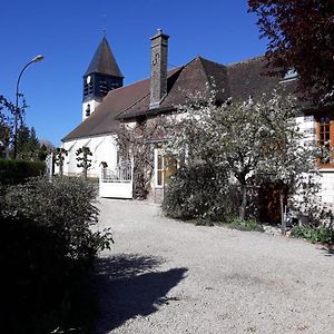 La maison d'Eléonore Chennegy Exterior photo