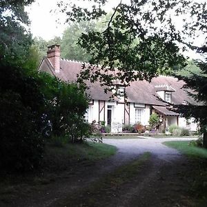 Les Grandes Oreilles Bed and Breakfast Vierzon Exterior photo