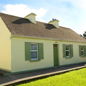 Charming 4-Bed Cottage in Co Galway Inverin Exterior photo