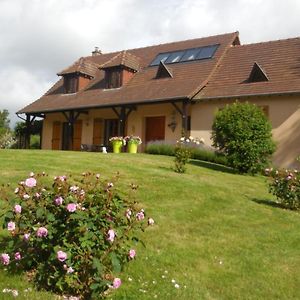 Maison Maton Bed and Breakfast La Roche-lʼAbeille Exterior photo