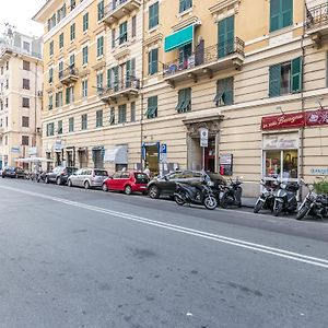 Il mondo in una stanza Bed and Breakfast Genova Exterior photo