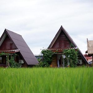 Appartamento Huean Himbo Chiang Rai Exterior photo