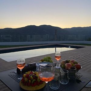 Maximos Luxury Villa With Pool -Breakbooking-Cy Limisso Exterior photo