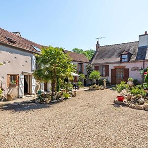 Maison De 2 Chambres Avec Jardin Clos Et Wifi A Mer Exterior photo