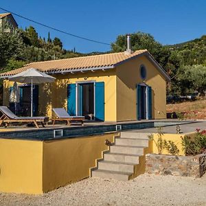 Throisma Villa In Asos Exterior photo