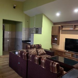 Peaceful 2Bhk Entire Apartment In Bhairahawa With Ac, Kitchen & Fast Internet Exterior photo