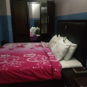 Room In Lodge - Grand Serene Hotel-Ibadan Exterior photo