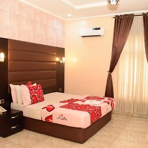 Bana Hotel & Suites Lagos Exterior photo