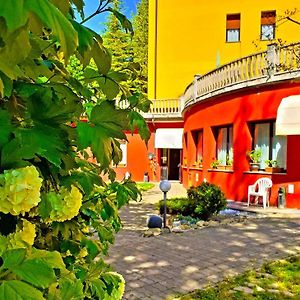 Hotel Prato Verde Polinago Exterior photo