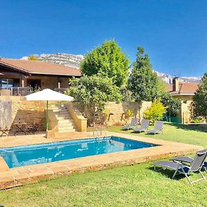 Sagastienea Villa Con Piscina Y Tenis En La Rioja Samaniego Exterior photo