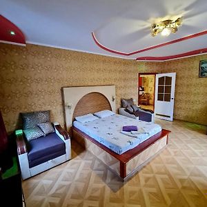 Mini - Otel Kropyvnyc'kyj Exterior photo