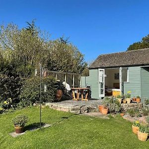 Garden Room In Hockworthy Somerset  Exterior photo