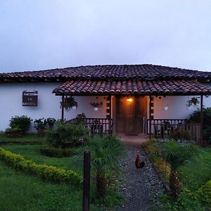Hacienda Cafetera La Gaviota Villa Chinchiná Exterior photo
