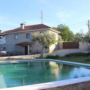 Bernardes House Affittacamere Castelo de Paiva Exterior photo