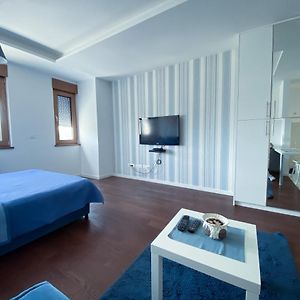 Apartment Azzurro lux Belgrado Exterior photo
