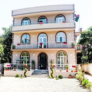 Hotel Nica Kobuleti Exterior photo