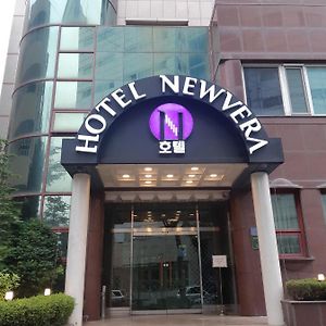 Newvera Hotel Cheongju Exterior photo