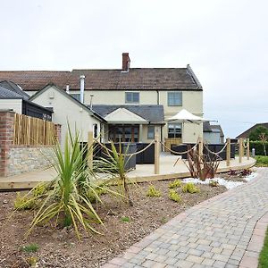 Hotel The Warwick Arms Chew Magna Exterior photo