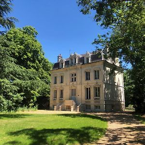 Le Clos du Cèdre Bed and Breakfast Saint-Ouen  Exterior photo