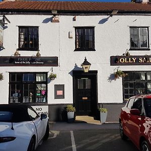 Hotel Jolly Sailor Cawood Exterior photo