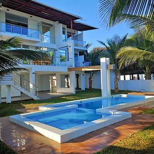 Casa De Mateo - Zorritos - Tumbes Villa Exterior photo