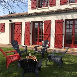 A la croisée des Meuniers à 5 mn du PUY du FOU Villa Les Épesses Exterior photo