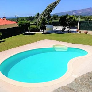 Casa e piscina privada Villa Fundão Exterior photo