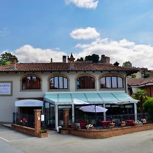 La Crota Ristorante e Camere da Danilo dal 1983 Roddi Exterior photo